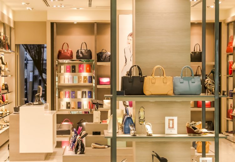 Boutique habillement de luxe WordPress créée par Ndeye Astou Kébé